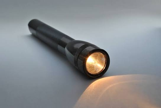 Strobe (Çakar) Özellikli Fenerler